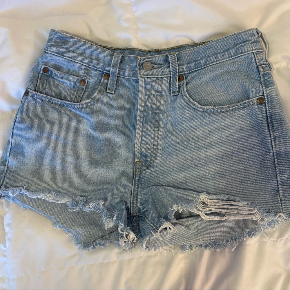 Levi’s 501 denim shorts